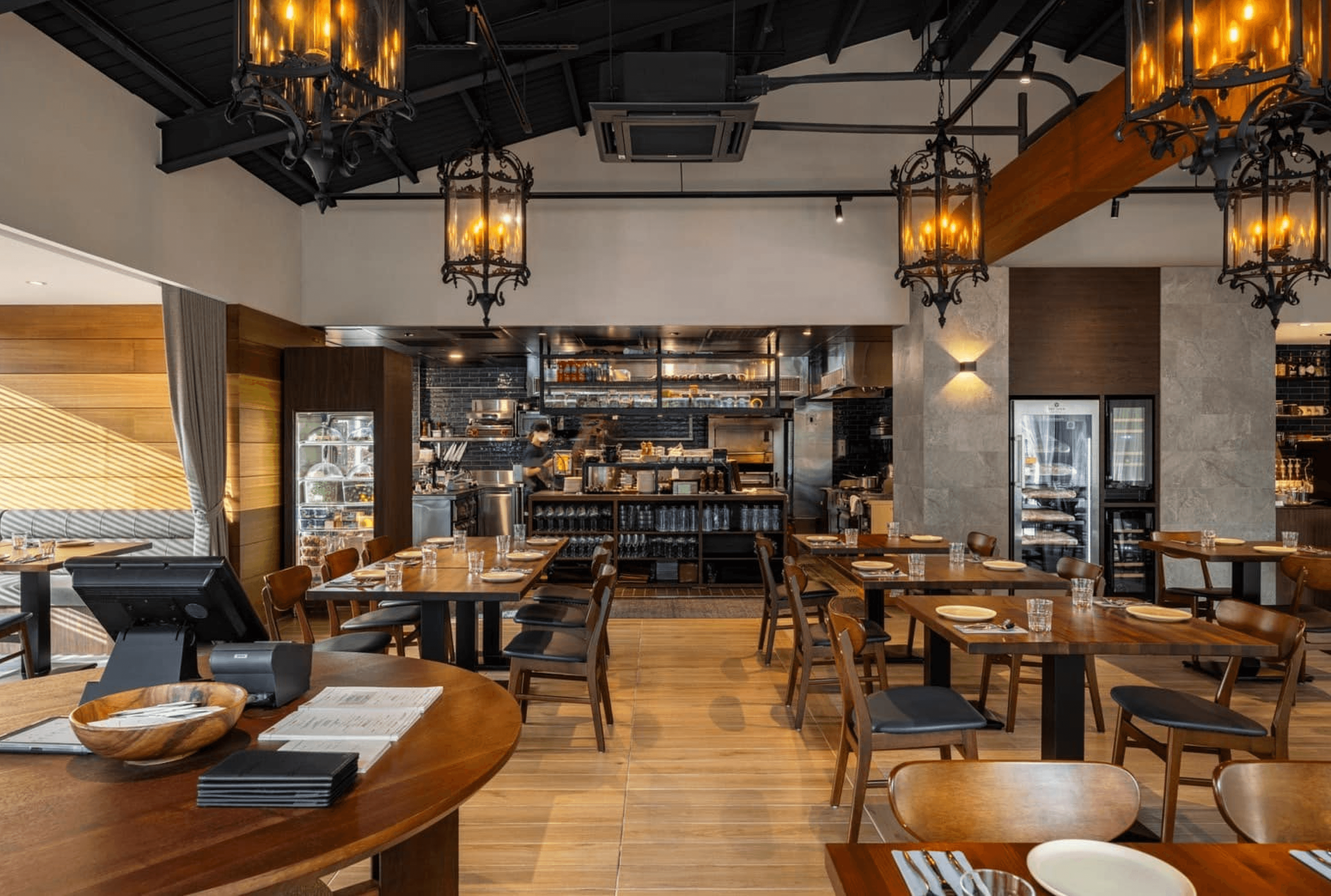 Amber Hill 餐廳照明設計案例